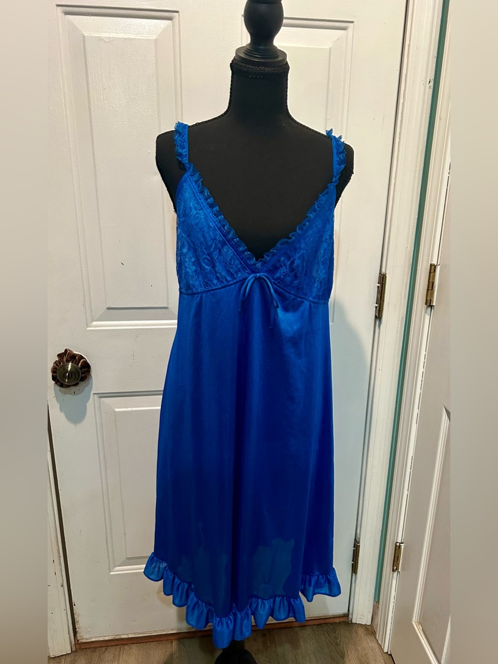 VTG Erica Loren Royal Blue Lace Ruffle Hem Lingerie Dress Nightie SZ M